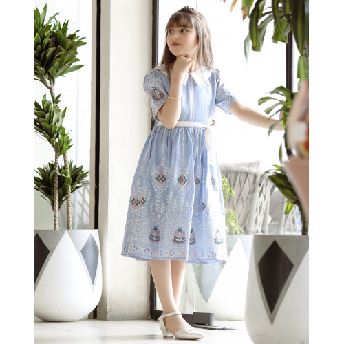 فستان بناتي بتطريز وحزام أنيق - Mk2501004 فستان بناتي بتطريز وحزام أنيق - Mk2501004