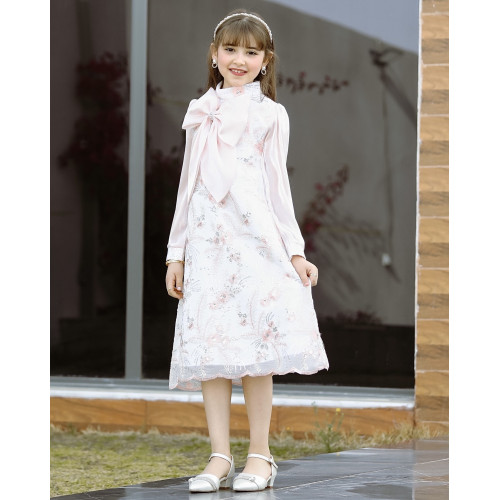 فستان بناتي سبور فيونكه على الصدر - 911 - يوجد اختلاف بدرجة لون الكم والفيونكة صورة توضيحية اخر صورتين