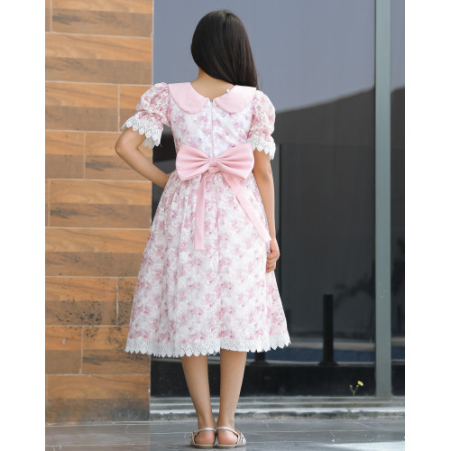 فستان بناتي سبور بتفاصيل انيقة وفيونكه من الخلف - 923 فستان بناتي سبور بتفاصيل انيقة وفيونكه من الخلف - 923