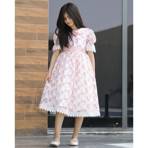 فستان بناتي سبور بتفاصيل انيقة وفيونكه من الخلف - 923 فستان بناتي سبور بتفاصيل انيقة وفيونكه من الخلف - 923