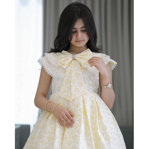 فستان بناتي الاصفر بفيونكه وحزام انيق - 901 فستان بناتي الاصفر بفيونكه وحزام انيق - 901