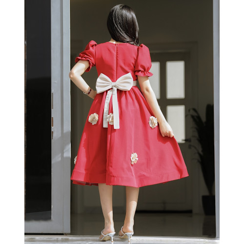 فستان بناتي أحمر ورود وفيونكه من الخلف - 917 فستان بناتي أحمر ورود وفيونكه من الخلف - 917