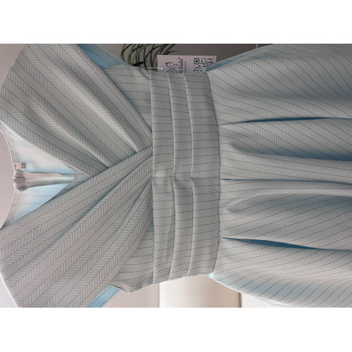 فستان بناتي سماوي بتصميم انيق وكلاسيكي - 925 فستان بناتي سماوي بتصميم انيق وكلاسيكي - 925