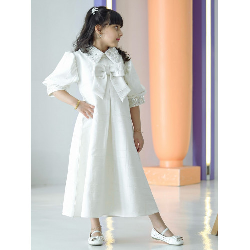 فستان بناتي بتصميم مميز كلفه بالرقبه - 907 فستان بناتي بتصميم مميز كلفه بالرقبه - 907