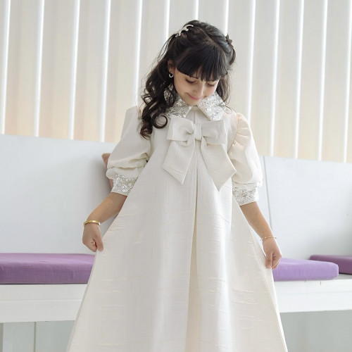 فستان بناتي بتصميم مميز كلفه بالرقبه - 907 فستان بناتي بتصميم مميز كلفه بالرقبه - 907