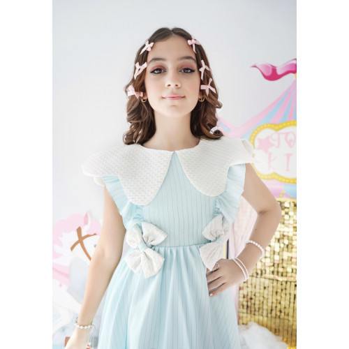 فستان بناتي سماوي بفيونكات | تصميم مقلّم - 1013 فستان بناتي سماوي بفيونكات | تصميم مقلّم - 1013