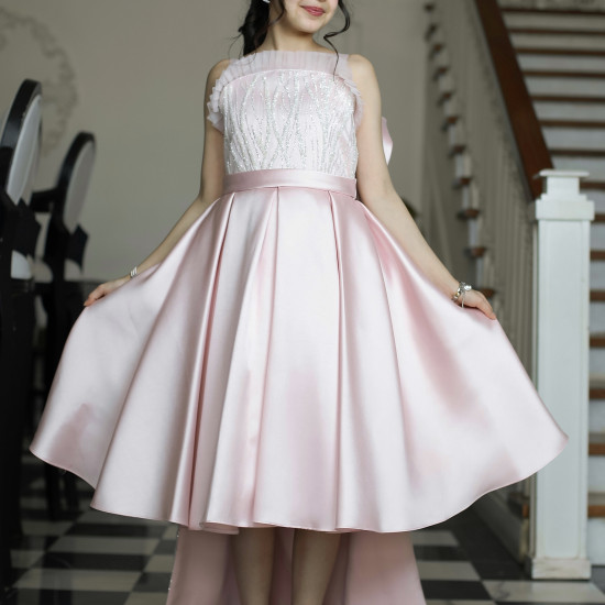 فستان بناتي وردي بذيل وتطريز فضي | فستان سهرة للأفراح - M3605