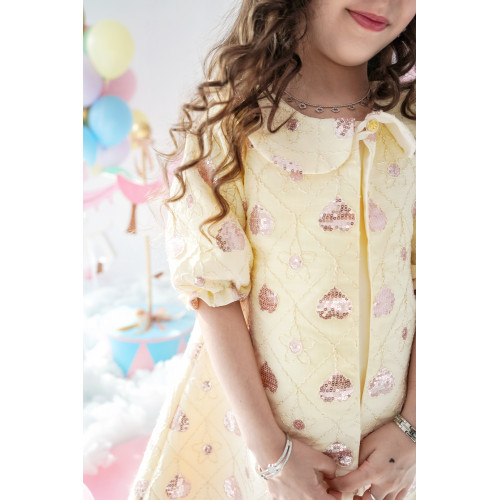 فستان بناتي بنقشة قلوب | إطلالة الأناقة المتكاملة - 1040 فستان بناتي بنقشة قلوب | إطلالة الأناقة المتكاملة - 1040