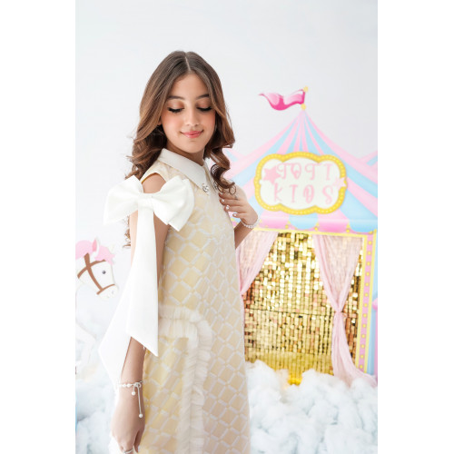 فستان بناتي أصفر بفيونكات على الكتف | إطلالة تنبض بالحياة - 1042 فستان بناتي أصفر بفيونكات على الكتف | إطلالة تنبض بالحياة - 1042