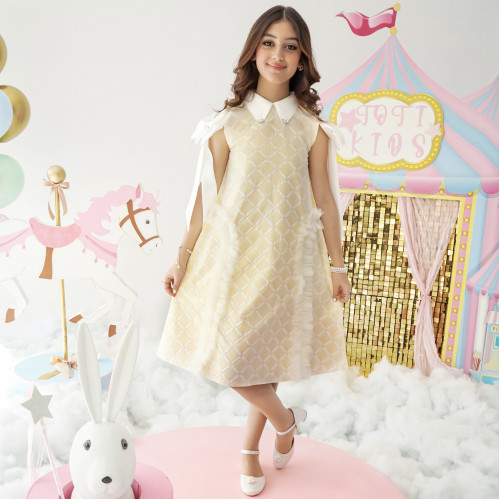 فستان بناتي أصفر بفيونكات على الكتف | إطلالة تنبض بالحياة - 1042 فستان بناتي أصفر بفيونكات على الكتف | إطلالة تنبض بالحياة - 1042