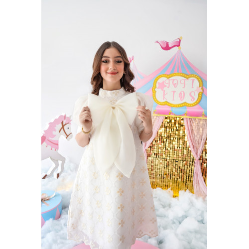 فستان بناتي نقشة مورد بفيونكة | تصميم فاخر للمناسبات - 1015 فستان بناتي نقشة مورد بفيونكة | تصميم فاخر للمناسبات - 1015