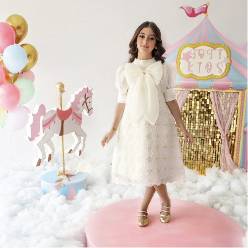 فستان بناتي نقشة مورد بفيونكة | تصميم فاخر للمناسبات - 1015 فستان بناتي نقشة مورد بفيونكة | تصميم فاخر للمناسبات - 1015