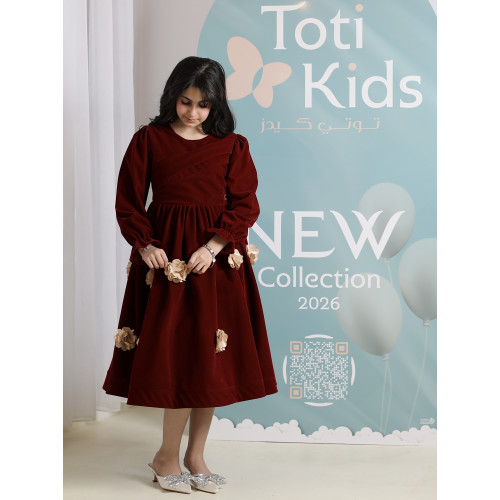 فستان بناتي مخمل عنابي بزهور بارزة | فستان شتوي فاخر - 1100 فستان بناتي مخمل عنابي بزهور بارزة | فستان شتوي فاخر - 1100