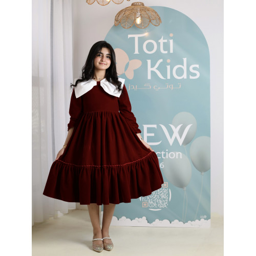 فستان بناتي مخمل بياقة بيضاء وكشكشة | فستان شتوي كلاسيكي - 1108 فستان بناتي مخمل بياقة بيضاء وكشكشة | فستان شتوي كلاسيكي - 1108