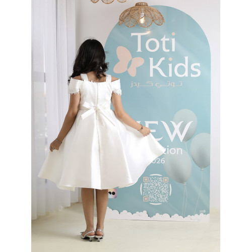 فستان بناتي أبيض أوف شولدر بتطريز | فستان سهرة فاخر - M3624