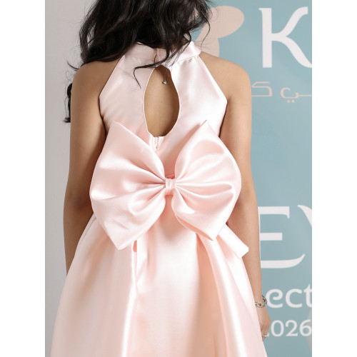 فستان بناتي وردي بفيونكة وذيل مطرز | فستان سهرة فاخر - 1037 فستان بناتي وردي بفيونكة وذيل مطرز | فستان سهرة فاخر - 1037