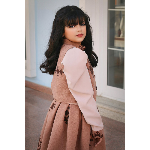 طقم تيور بناتي شتوي | سديري وتنورة بنقشة تراثية - M3772