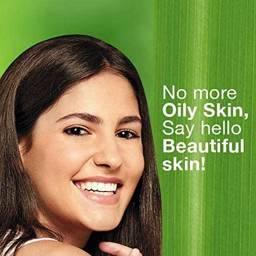 هيمالايا غسول للتحكم بزيوت الوجة 150 مل هيمالايا غسول للتحكم بزيوت الوجة 150 مل