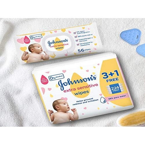 جونسون مناديل للأطفال فائقة الحساسية بالماء النقي (3+1) - 224 قطعة