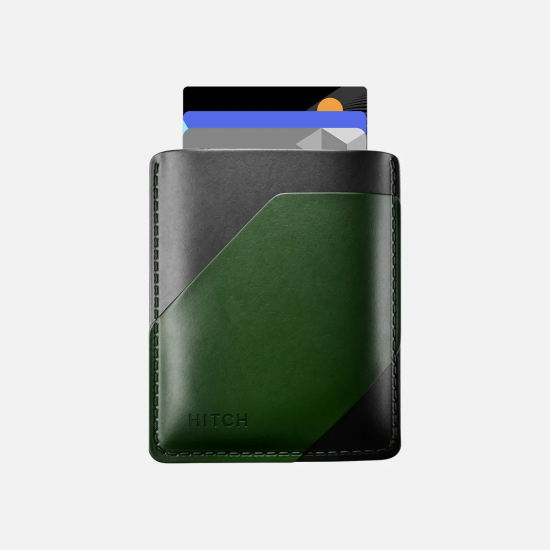 محفظة بطاقات بشكل بسيط - تحفظ 4 بطاقات - جلد بقري طبيعي - بلون أخضر محفظة بطاقات بشكل بسيط - تحفظ 4 بطاقات - جلد بقري طبيعي - بلون أخضر