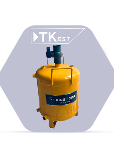 Gear oil suction machine