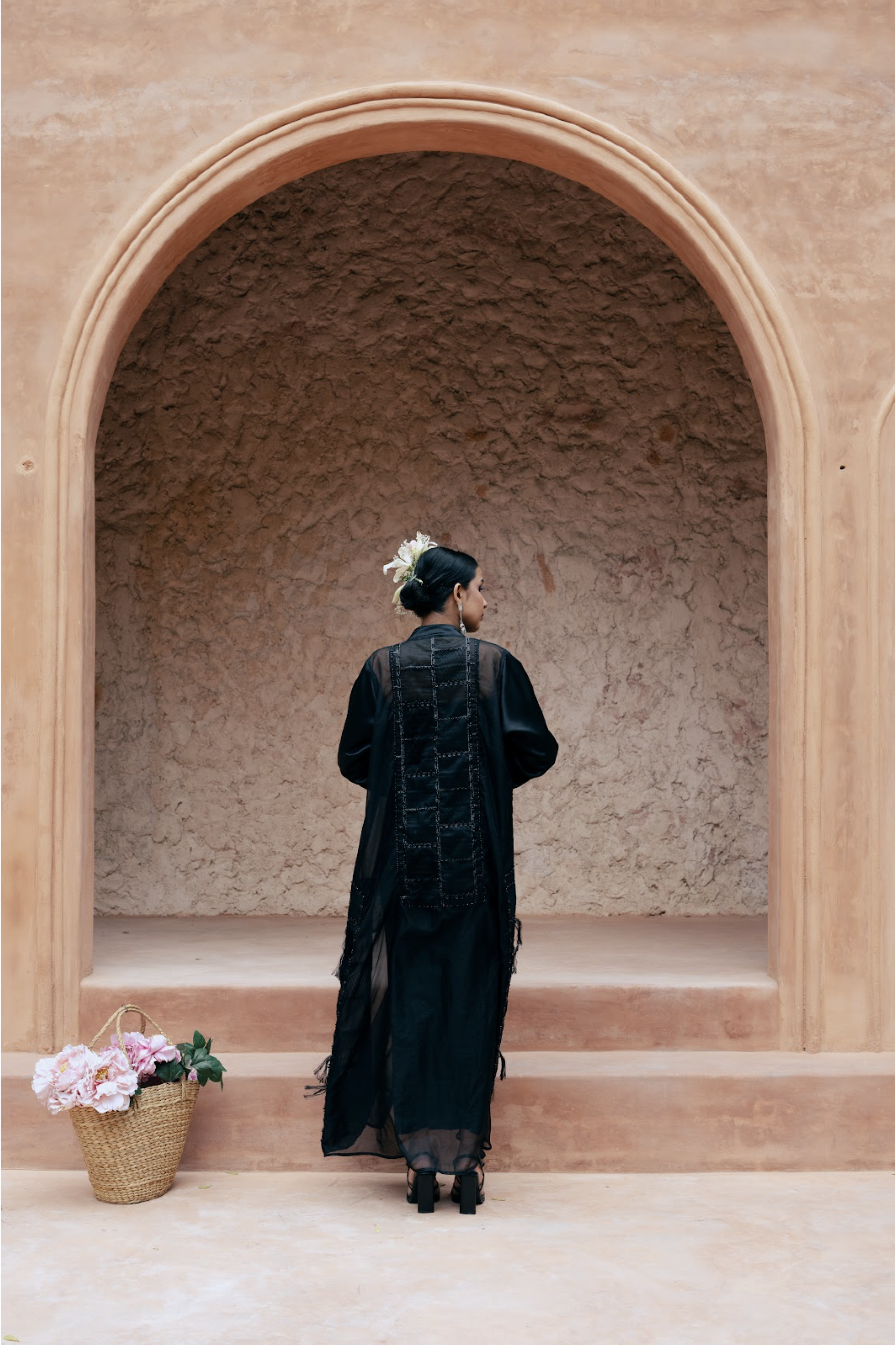 عباية الشك الأسود الفخم