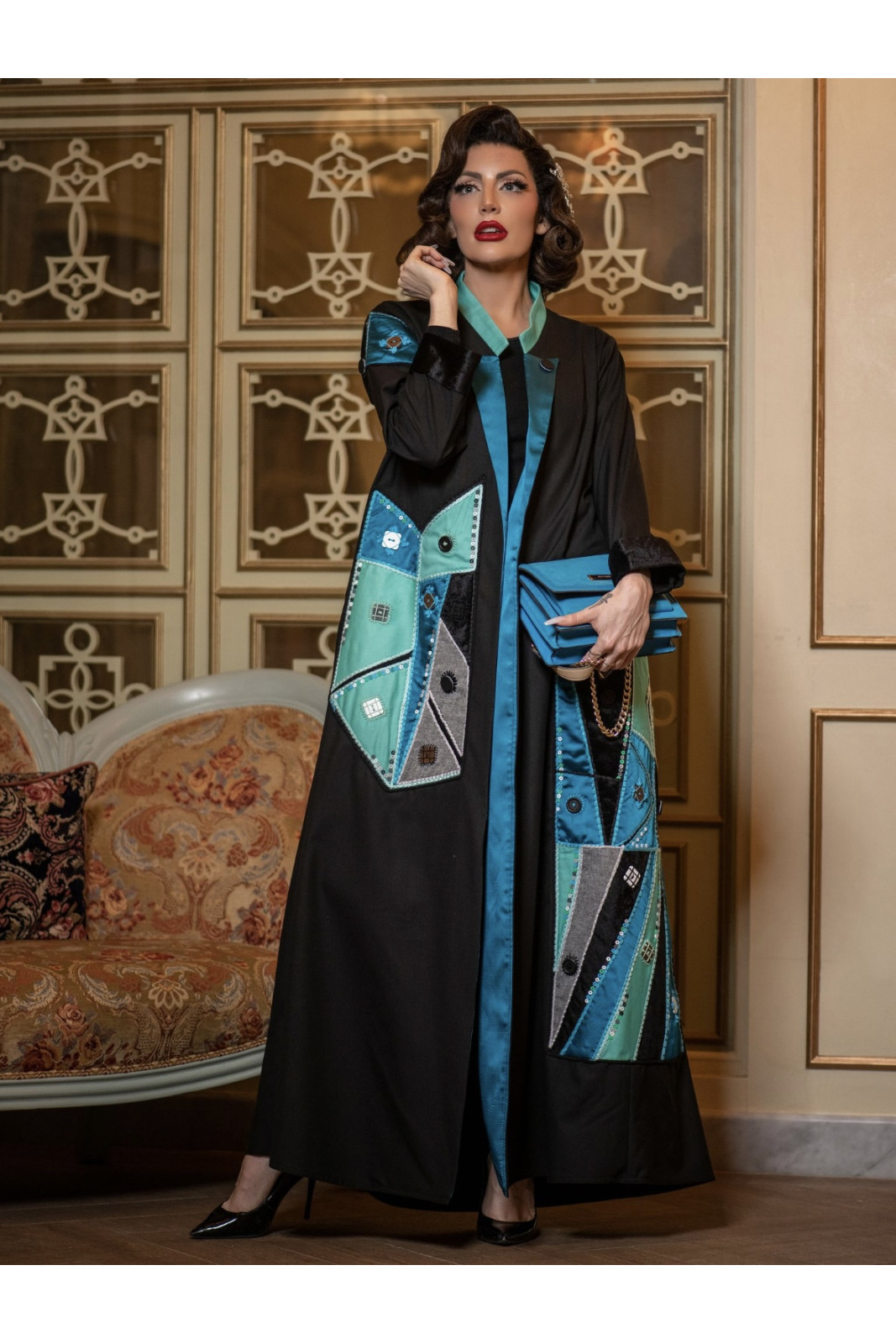 عباية يومية زرقاء باللون الأزرق الراقي 