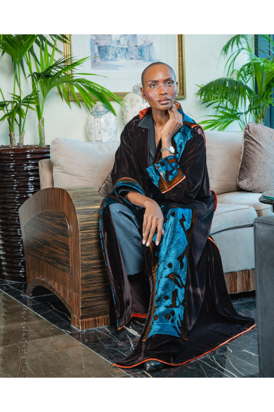 عباية شتوية مخمل ازرق و بني