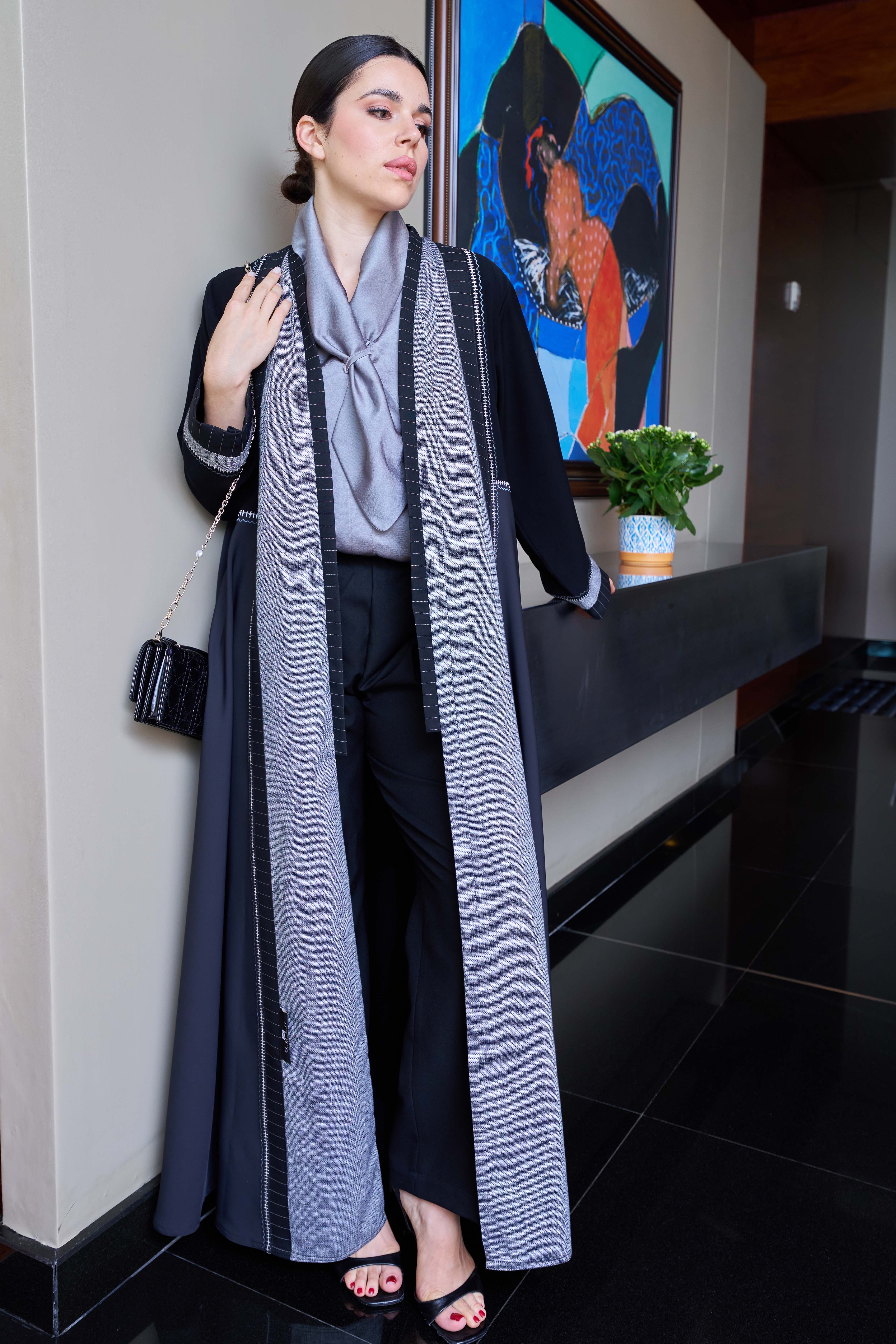 العبايه الساحرة بروعتها