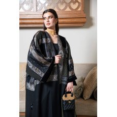 عباية فاخرة بتطريز شرقي ولمسات راقية