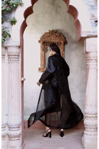 عباية المناسبات الفخمة