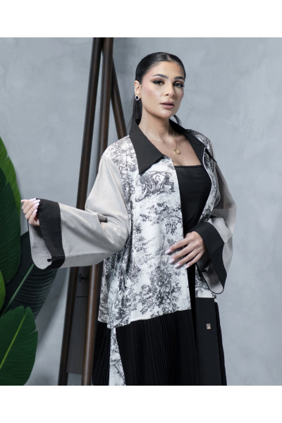 عباية ديور عملية باللونين الأسود و الأبيض 