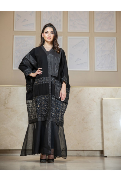 عباية بالشك الأسود راقية جداً للمناسبات 