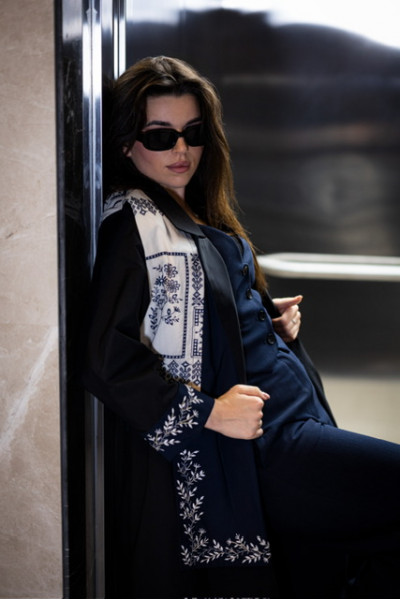 عباية يومية ( بليزر ) مع تطريز راقي