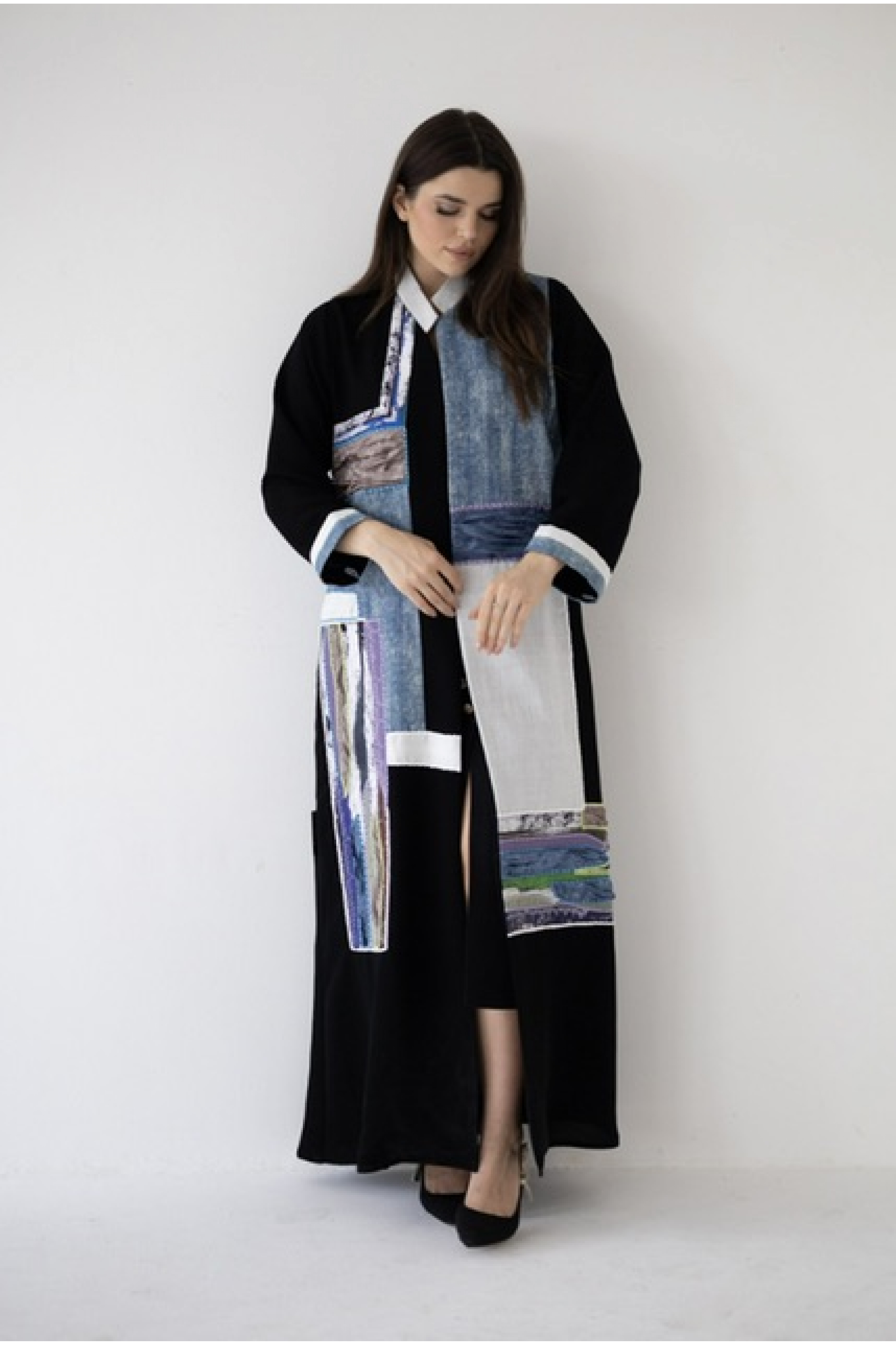 عباية يومية راقية اسود و درجات الأزرق 