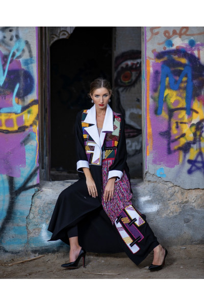 عباية شتوية فنية بالالوان 