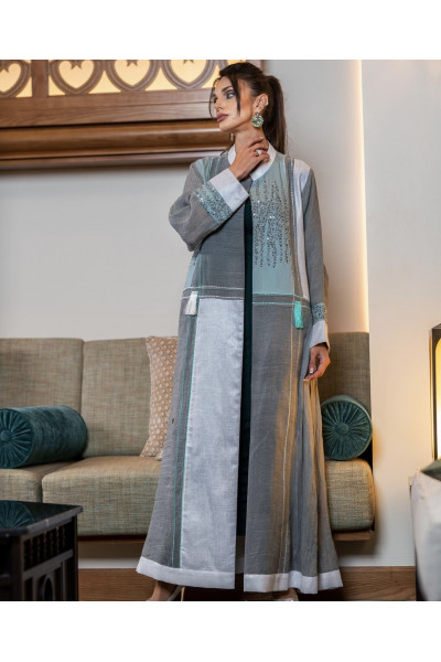 عباية راقية جداً بالشك