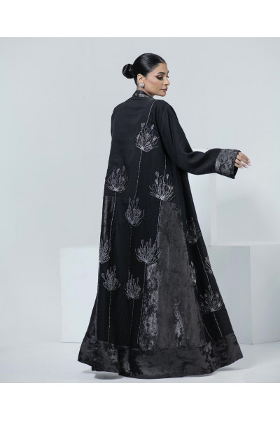 عباية راقية جداً بالشك 