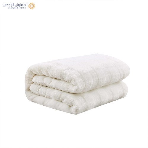 مفرش شتوي مخمل 4 قطع نفر