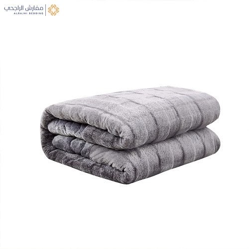 مفرش شتوي مخمل 4 قطع نفر مفرش شتوي مخمل 4 قطع نفر