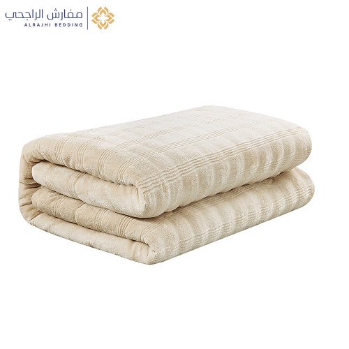 مفرش شتوي مخمل 4 قطع نفر 