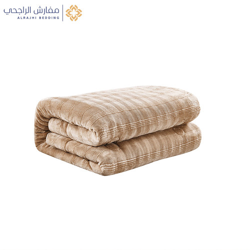 مفرش شتوي مخمل 4 قطع نفر 