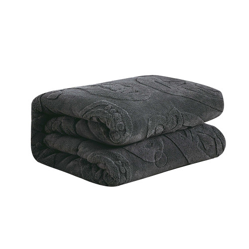 مفرش غنى شتوي مخمل 6 قطع نفرين مفرش غنى شتوي مخمل 6 قطع نفرين