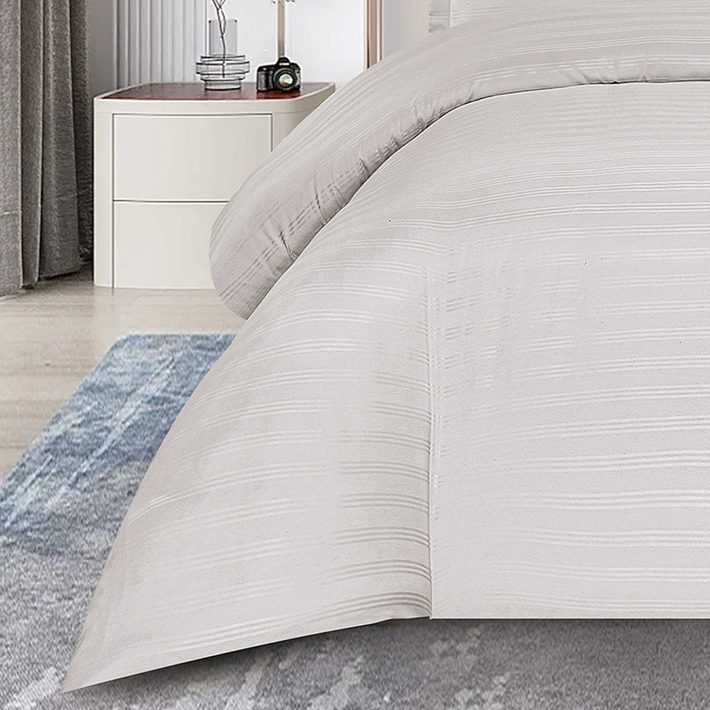 مفرش فندقي ميكروفايبر 5 قطع نفر مفرش فندقي ميكروفايبر 5 قطع نفر