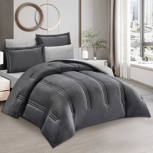 مفرش شتوي مخمل 4 قطع نفر مفرش شتوي مخمل 4 قطع نفر