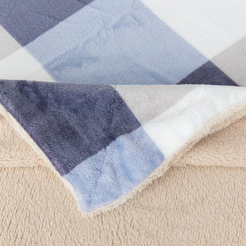 بطانية نيوم فرو فاخرة بملمس مخملي 200×230 سم بطانية نيوم فرو فاخرة بملمس مخملي 200×230 سم