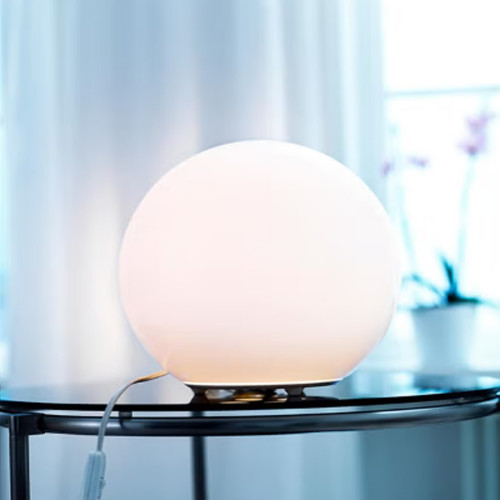 مصباح طاولة أبيض 24سم