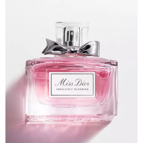 عطر ديور مس ديور ابسلوتلي بلومينغ او دو بارفيوم 100مل عطر ديور مس ديور ابسلوتلي بلومينغ او دو بارفيوم 100مل