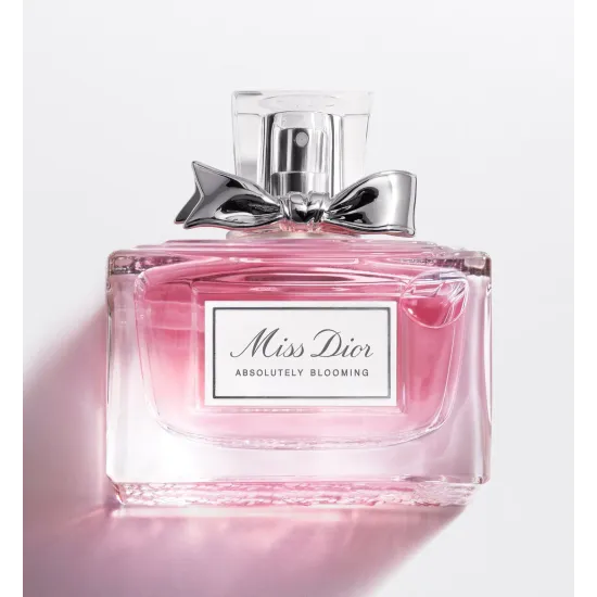 عطر ديور مس ديور ابسلوتلي بلومينغ او دو بارفيوم 100مل عطر ديور مس ديور ابسلوتلي بلومينغ او دو بارفيوم 100مل