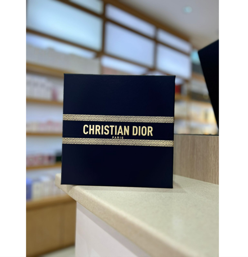 ديور مجموعة سوفاج أو دوبارفان